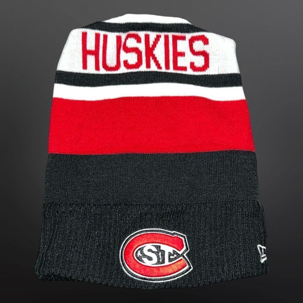 New Era St. Cloud Minnesota Huskies Acrylic Hat - Picture 4 of 6